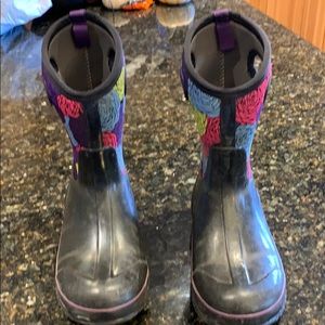 Bogs Girls size 6 winter boots